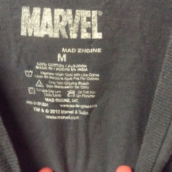MARVEL, SHORT SLEEVE CPT AMERICA NAVY BLUE T-SHIRT - Picture 2 of 3